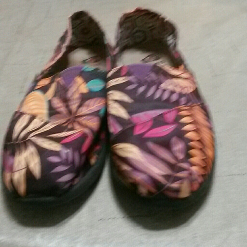 Women's  Bob's 8